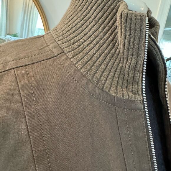 Army Green Doncaster zip up jacket size small - Picture 2 of 6